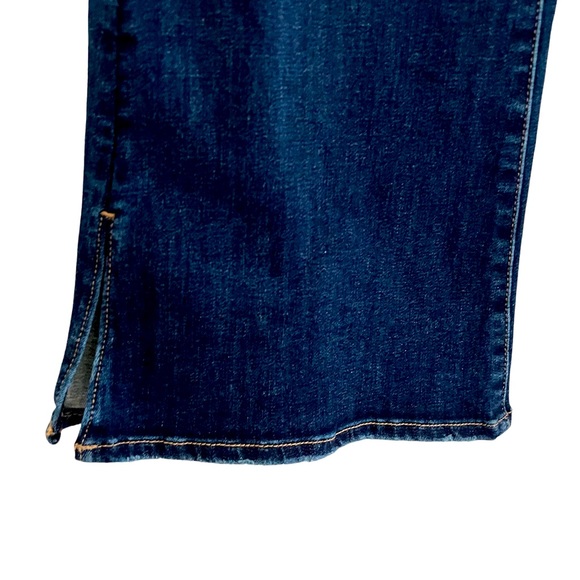 American Eagle Artist Flare Jeans - Picture 7 of 8